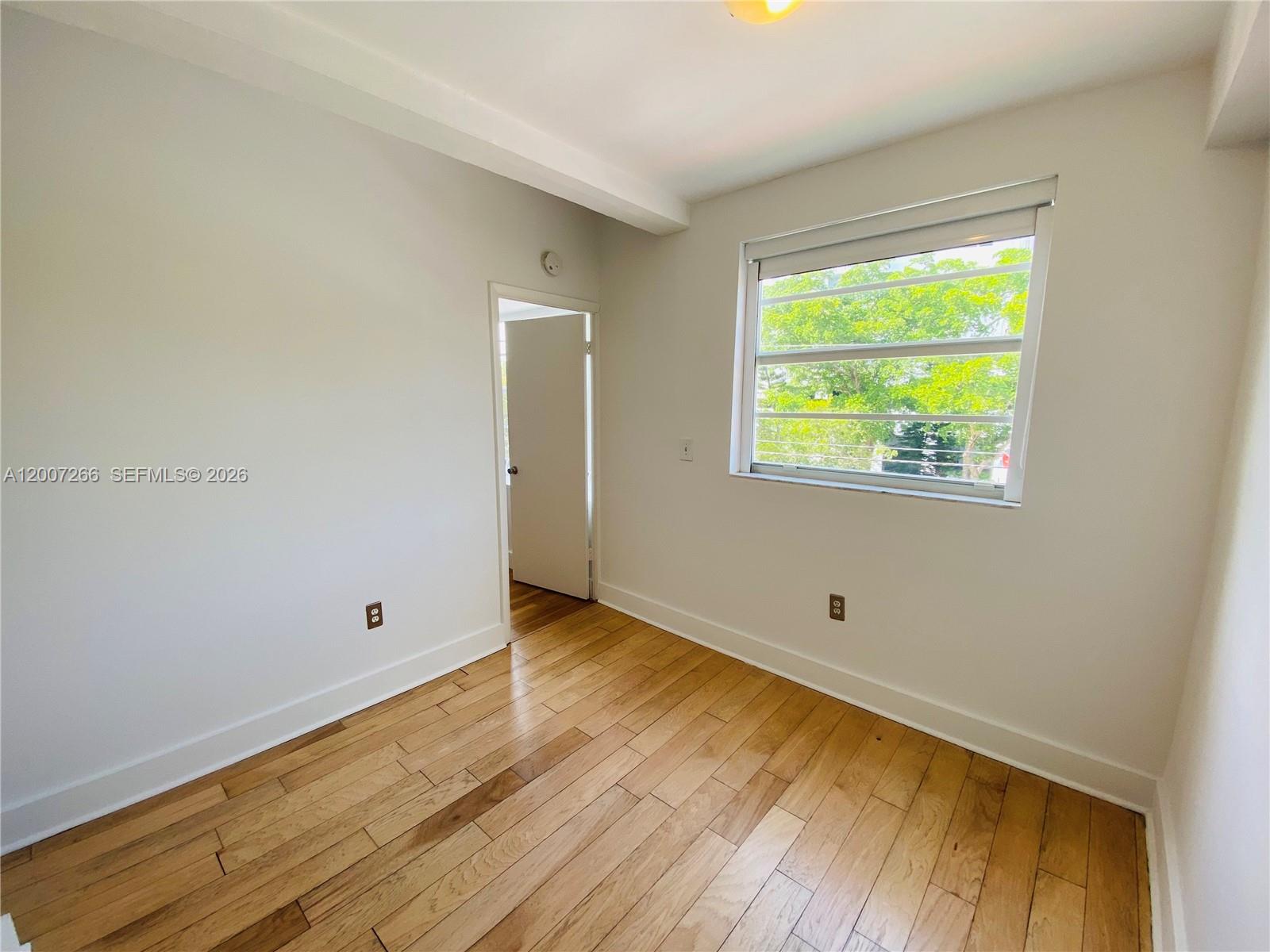 BAY DRIVE CONDO - Residential