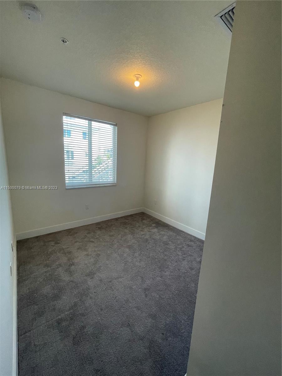 LANDMARK AT DORAL CONDO N - Residential