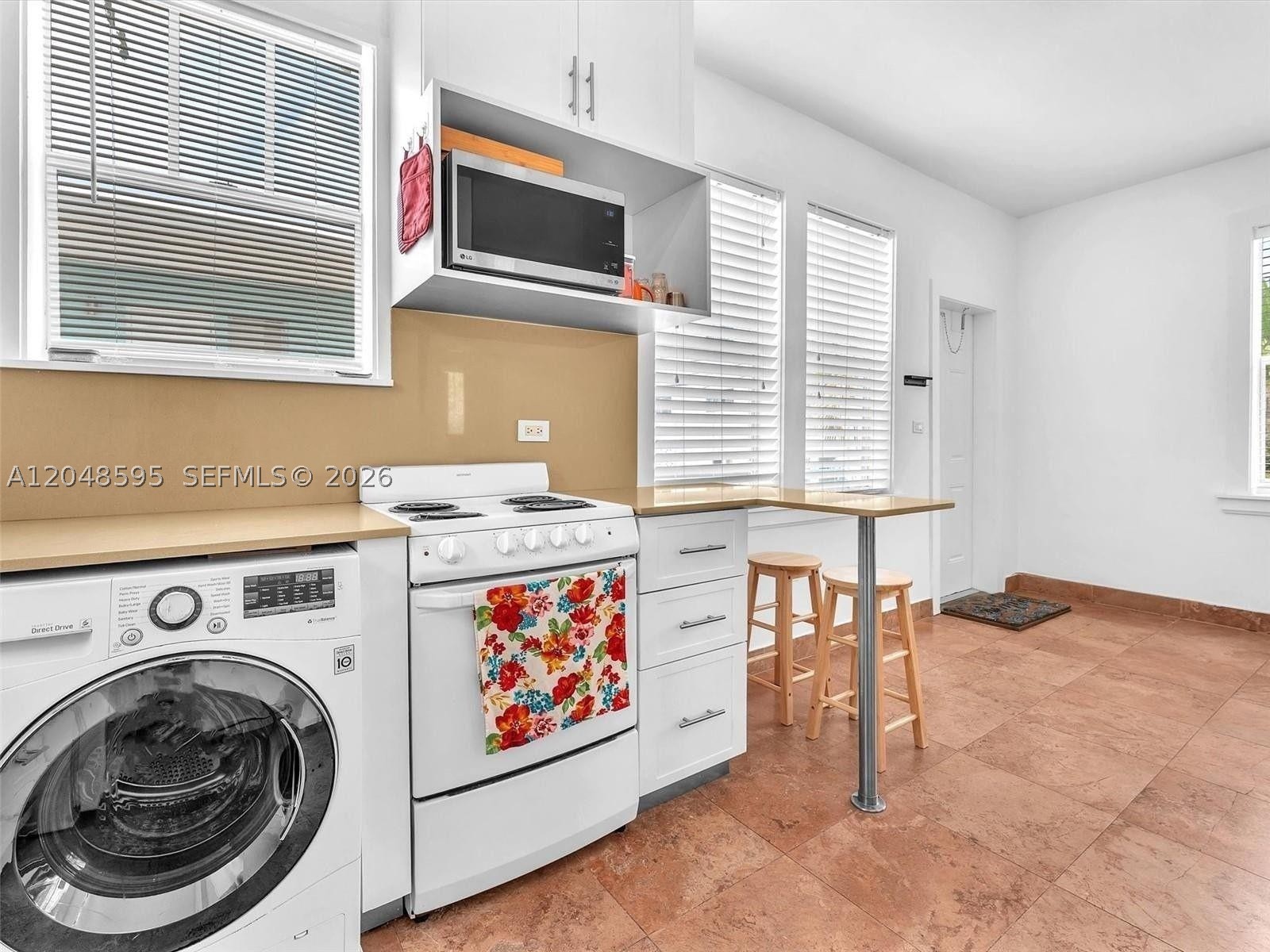 OCEAN BEACH ADDN NO 3 - Residential Lease