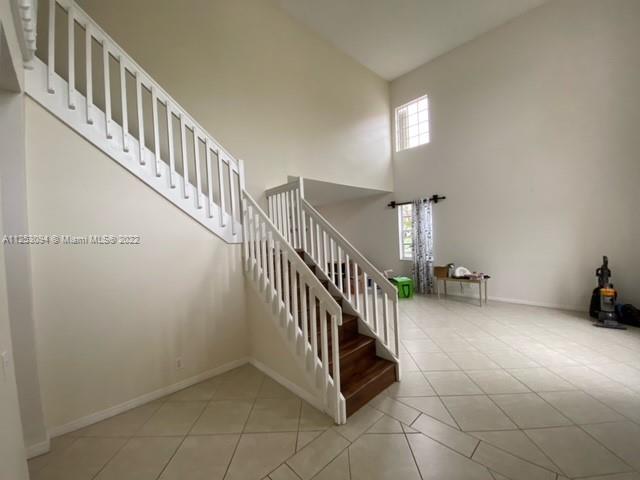 SECTOR 3 - PARCELS C D E - Residential Lease
