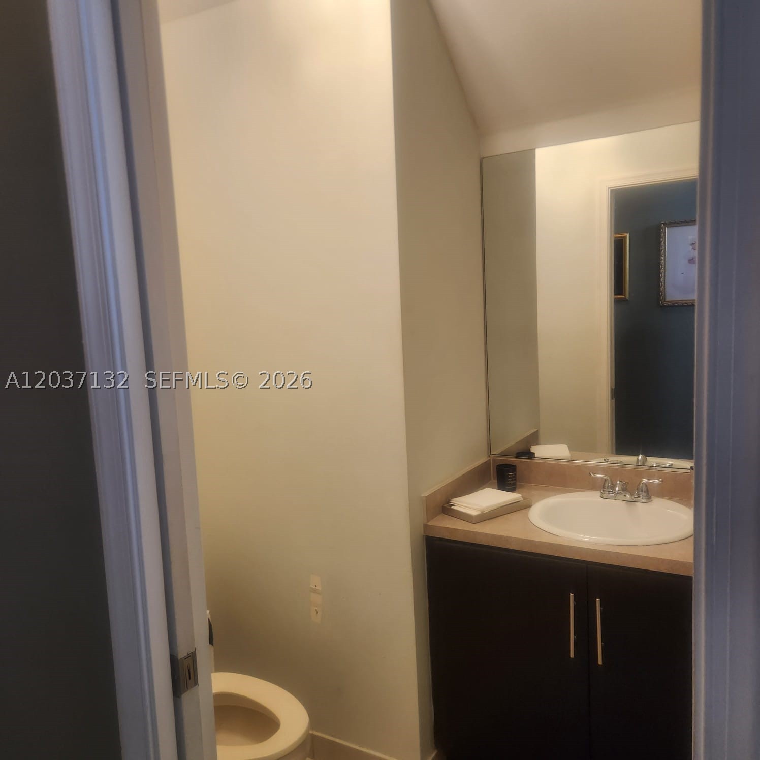 SILVER LAKES PHASE III RE - Residential Lease