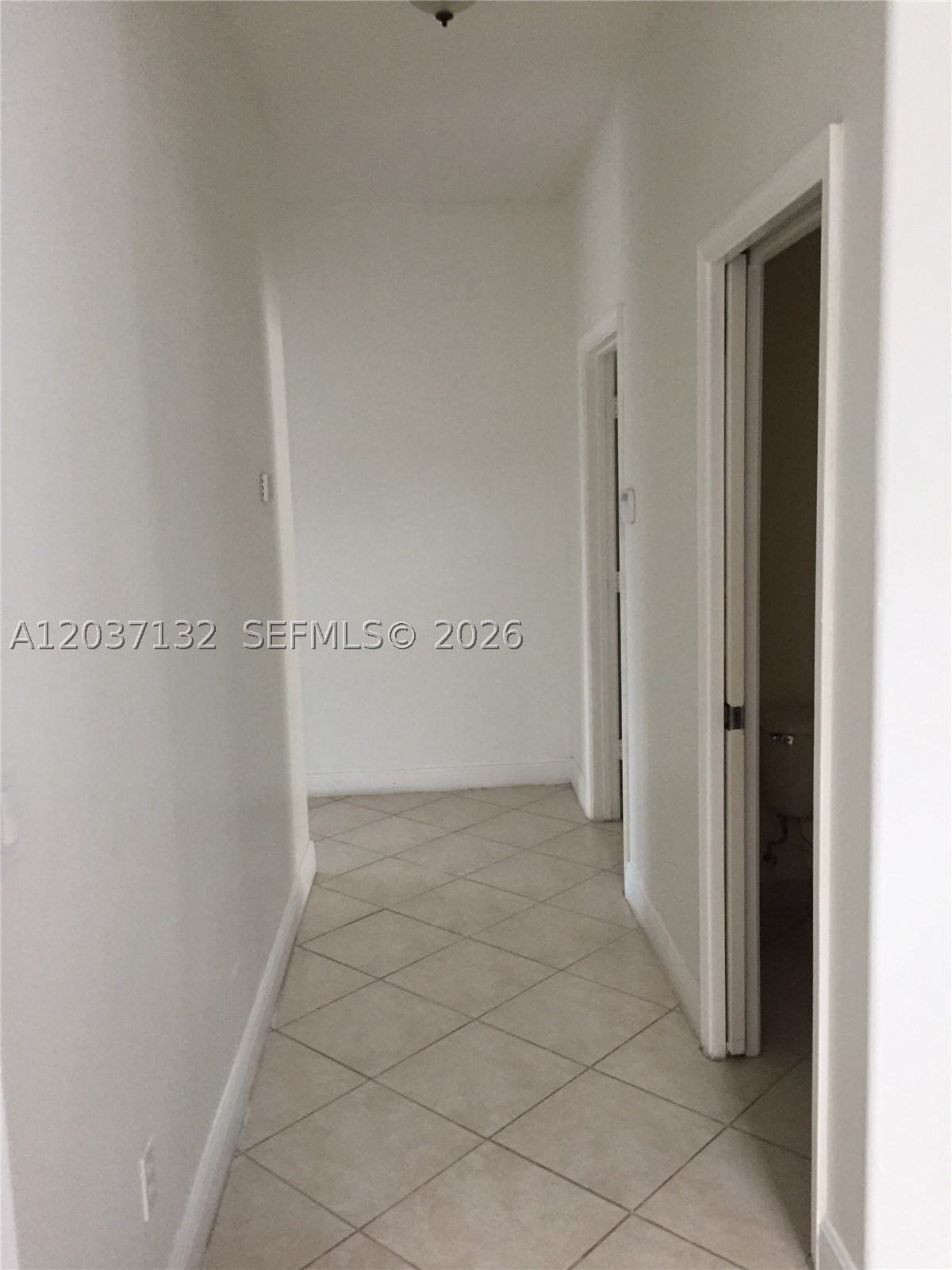 SILVER LAKES PHASE III RE - Residential Lease
