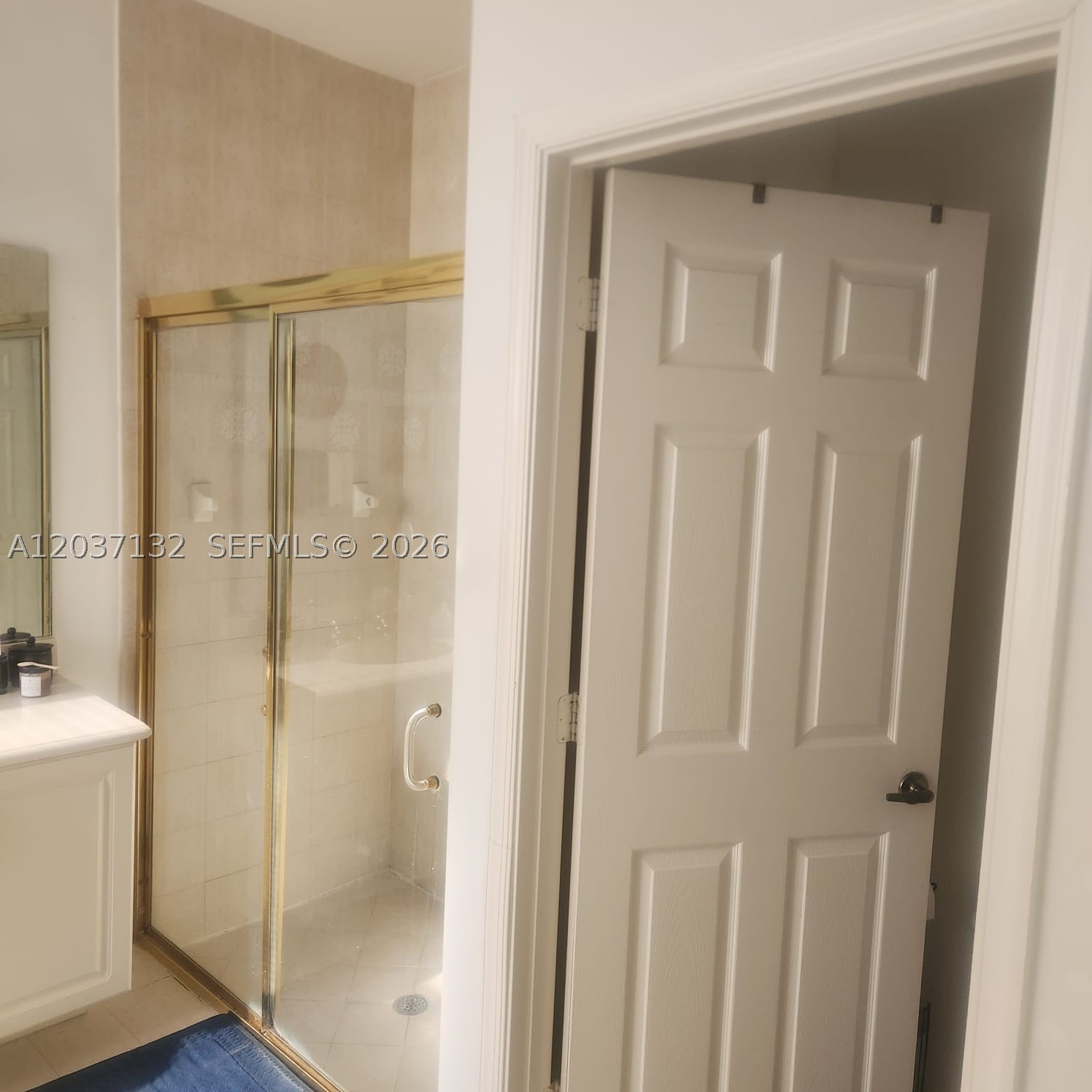 SILVER LAKES PHASE III RE - Residential Lease