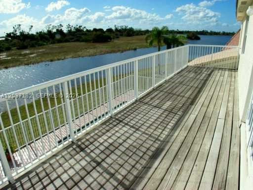 SILVER LAKES PHASE III RE - Residential Lease