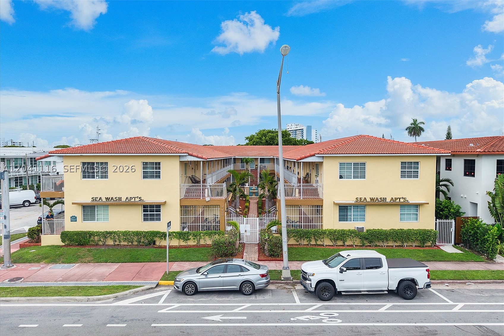 SEA WASH CONDO - Residential