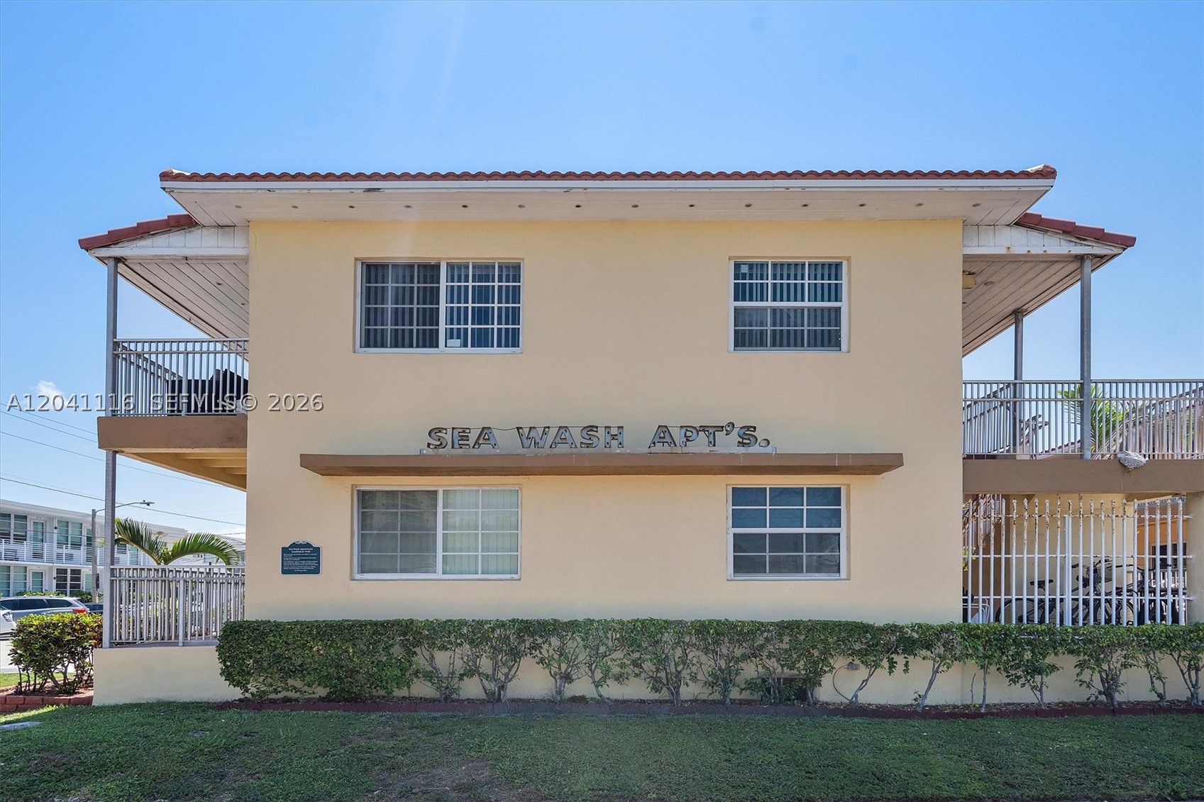 SEA WASH CONDO - Residential