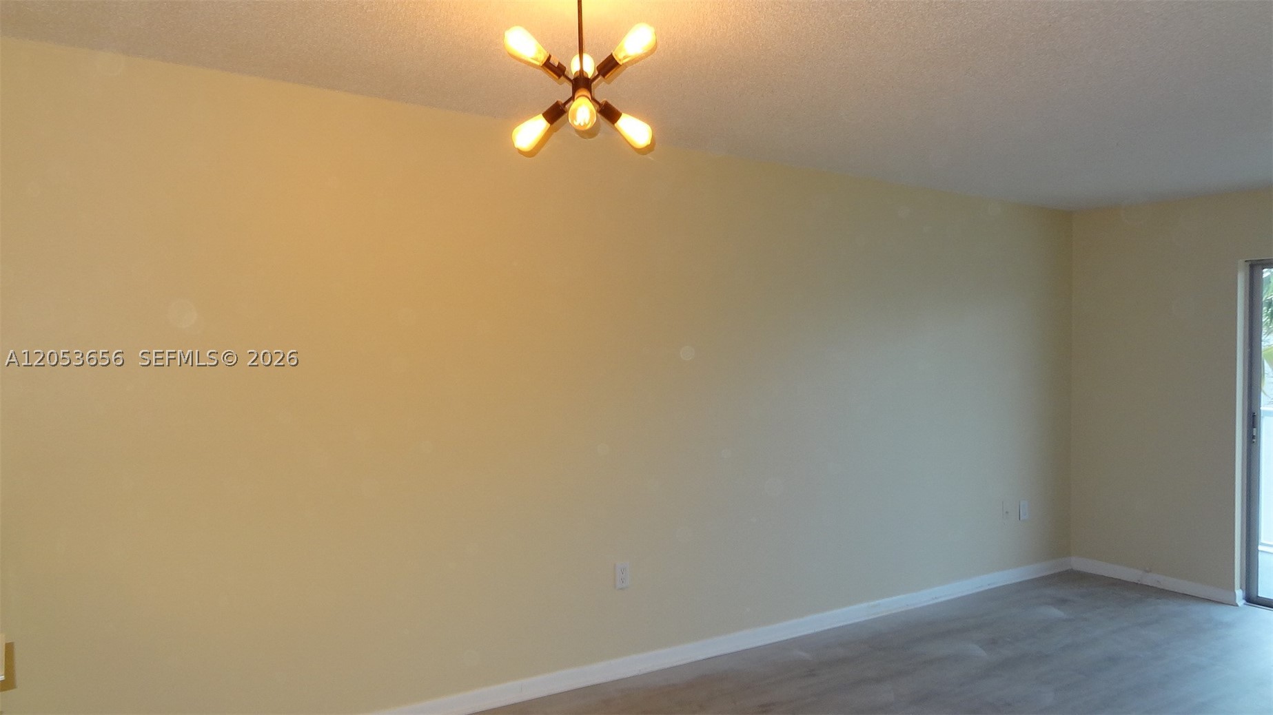 SUNSHORES CONDO - Residential