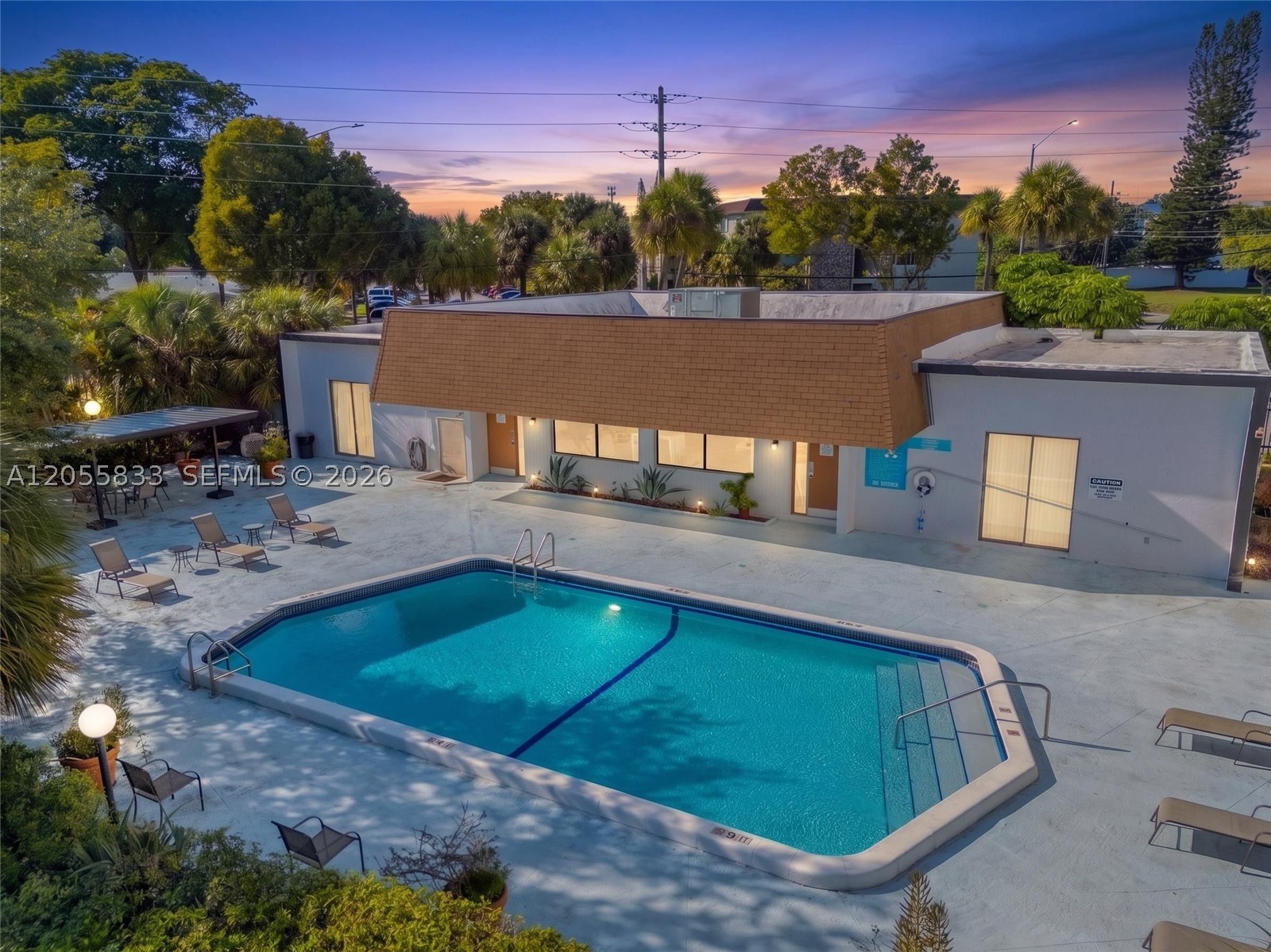 WOODSIDE APTS CONDO - Residential