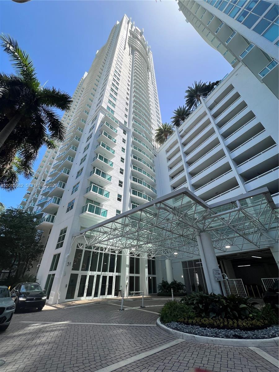 BRICKELL ON THE RIVER N T - Residential