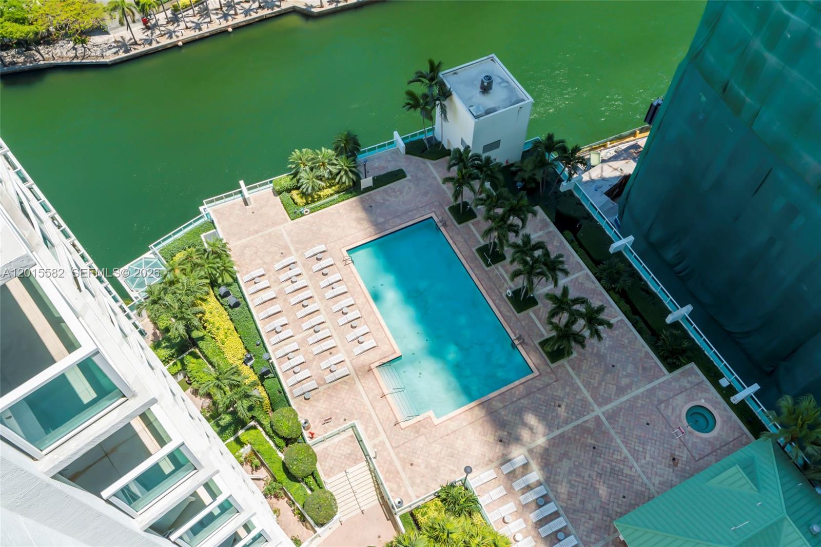 BRICKELL ON THE RIVER N T - Residential