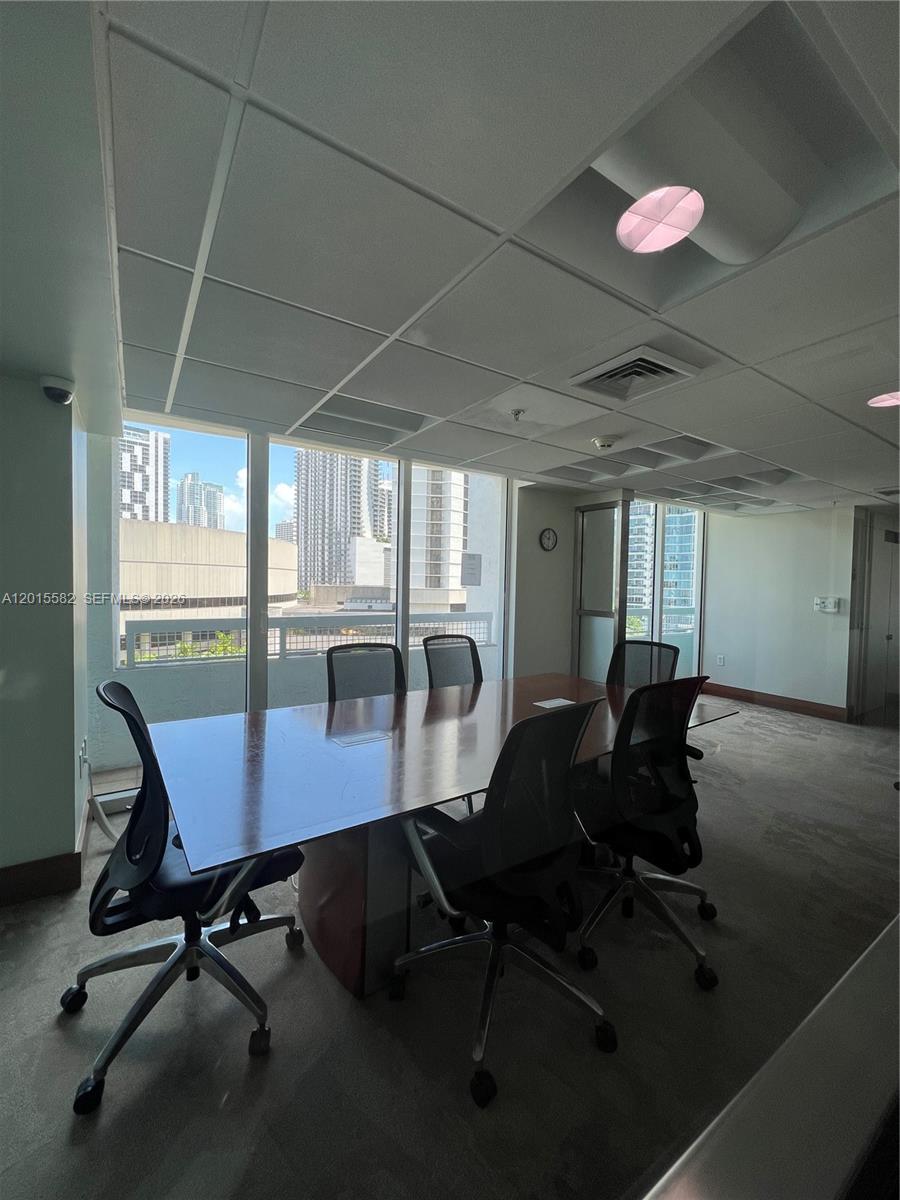 BRICKELL ON THE RIVER N T - Residential