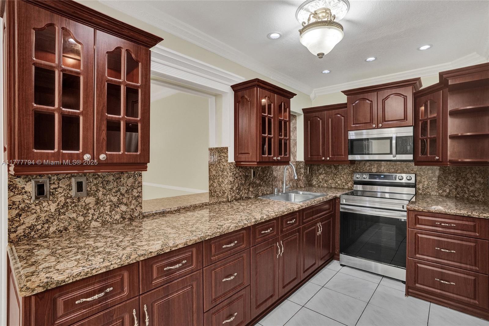 PARK RIDGE - Residential