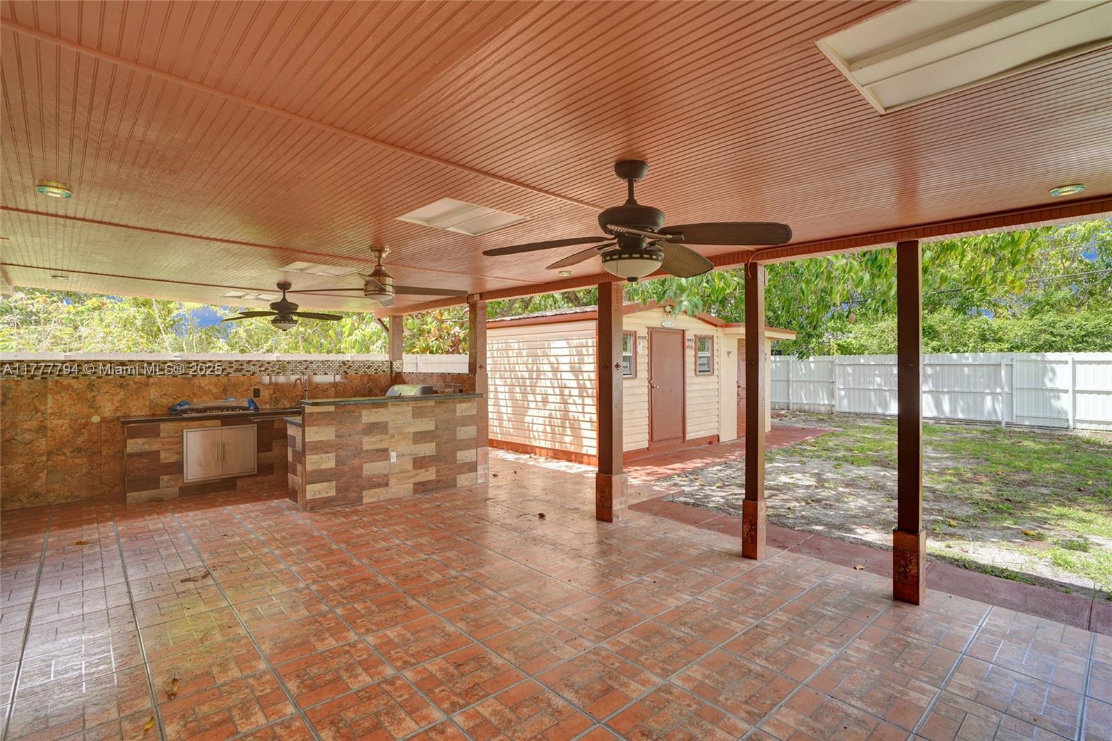 PARK RIDGE - Residential