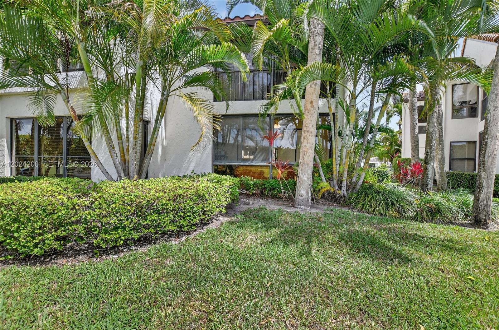 EL VIENTO AT BOCA POINTE - Residential Lease