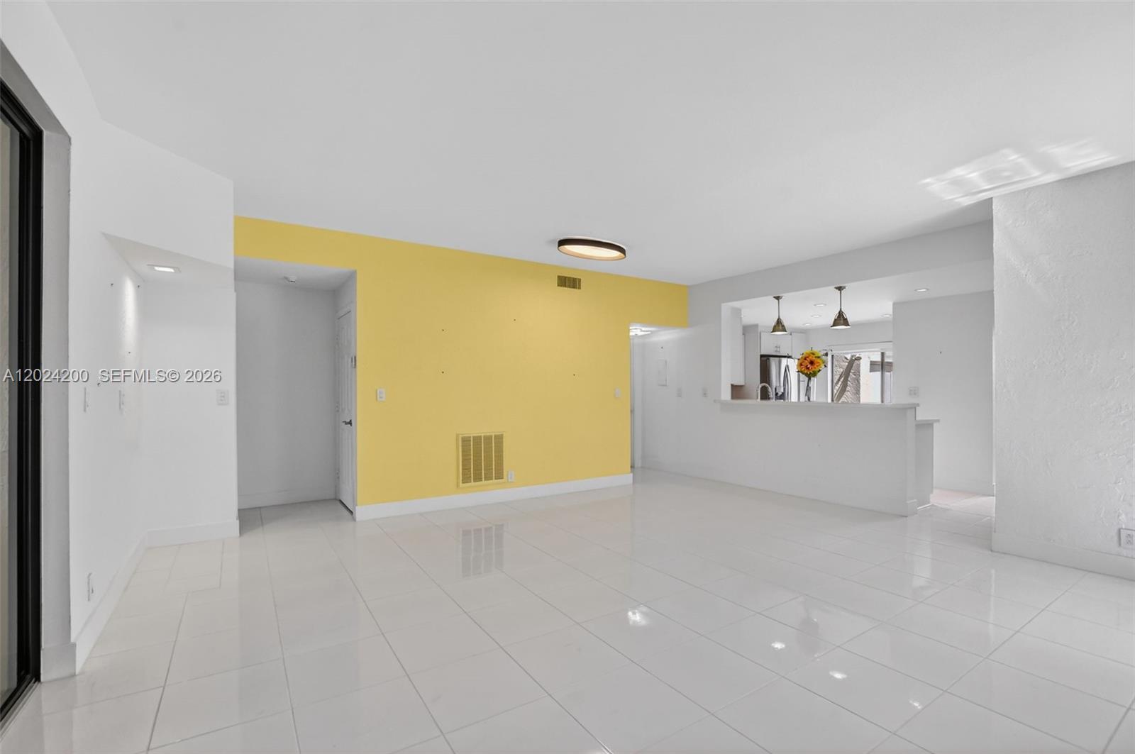 EL VIENTO AT BOCA POINTE - Residential Lease