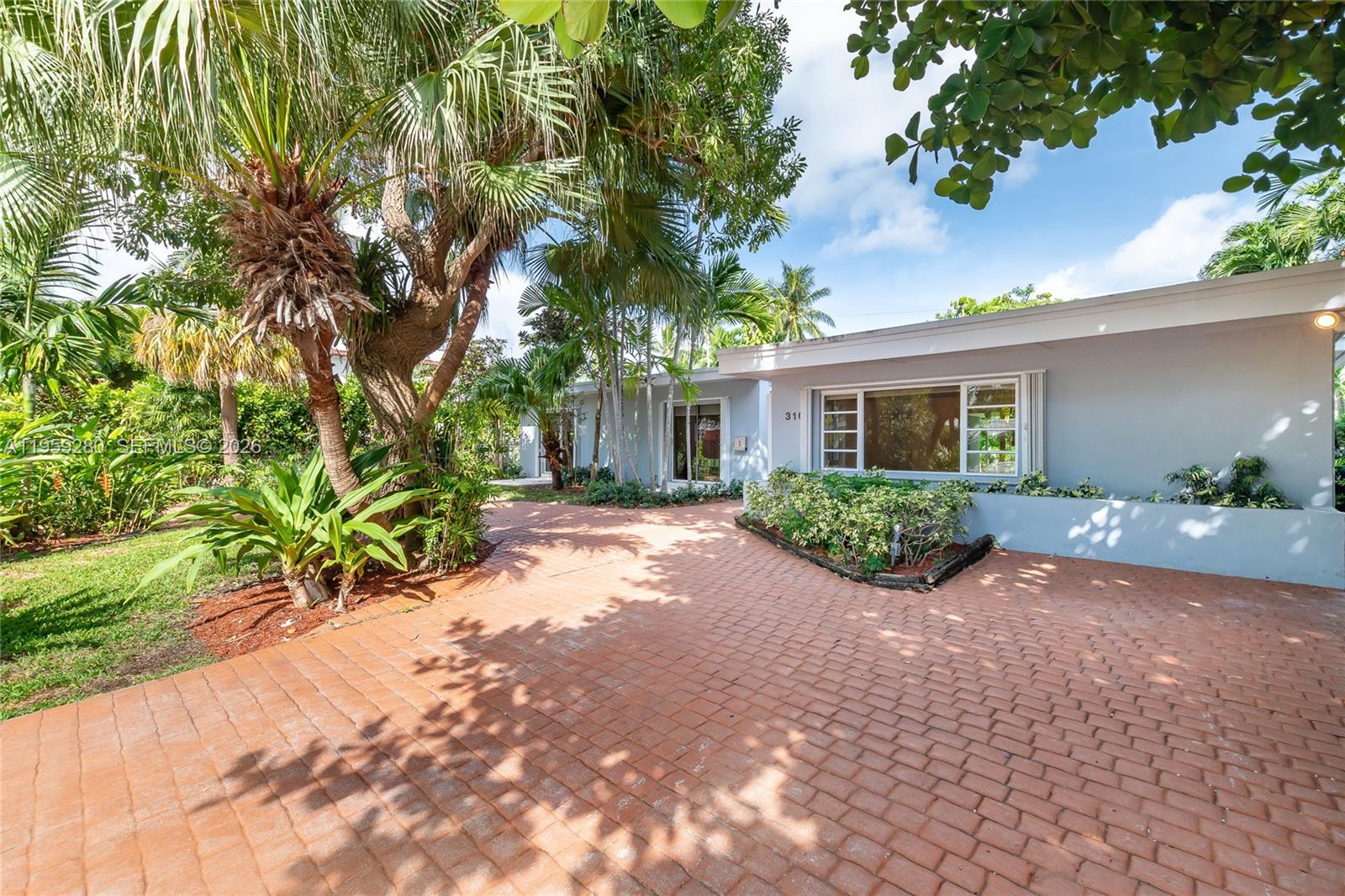 TROPICAL ISLE HOMES SUB 4 - Residential