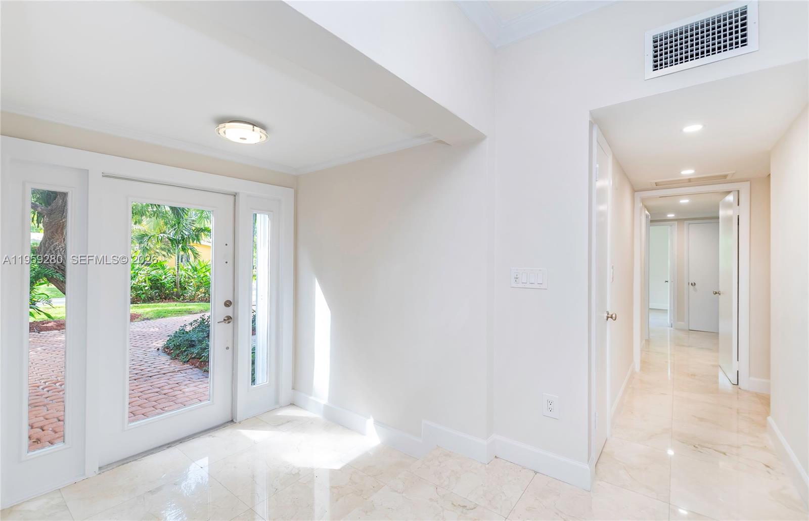 TROPICAL ISLE HOMES SUB 4 - Residential