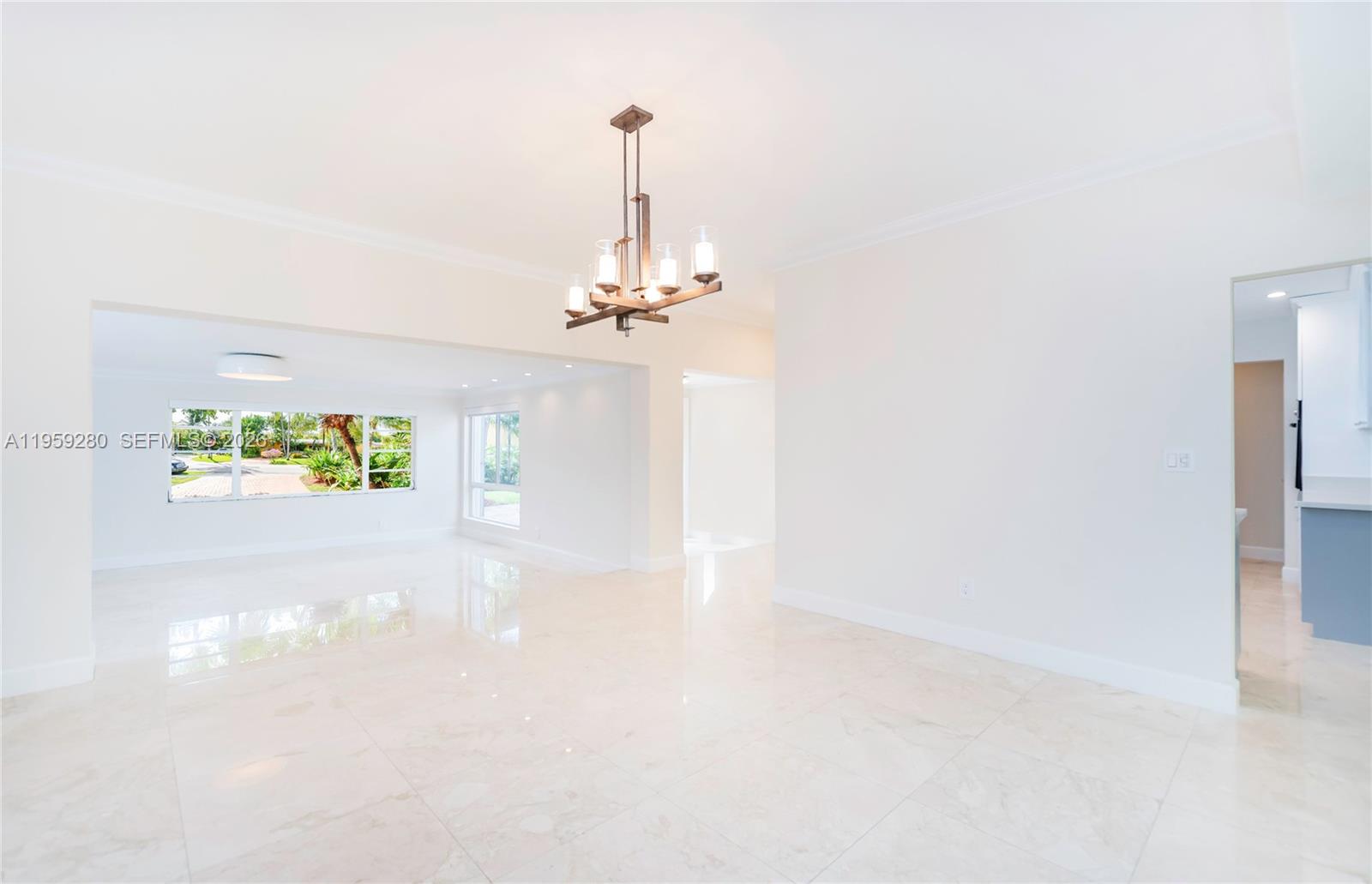 TROPICAL ISLE HOMES SUB 4 - Residential