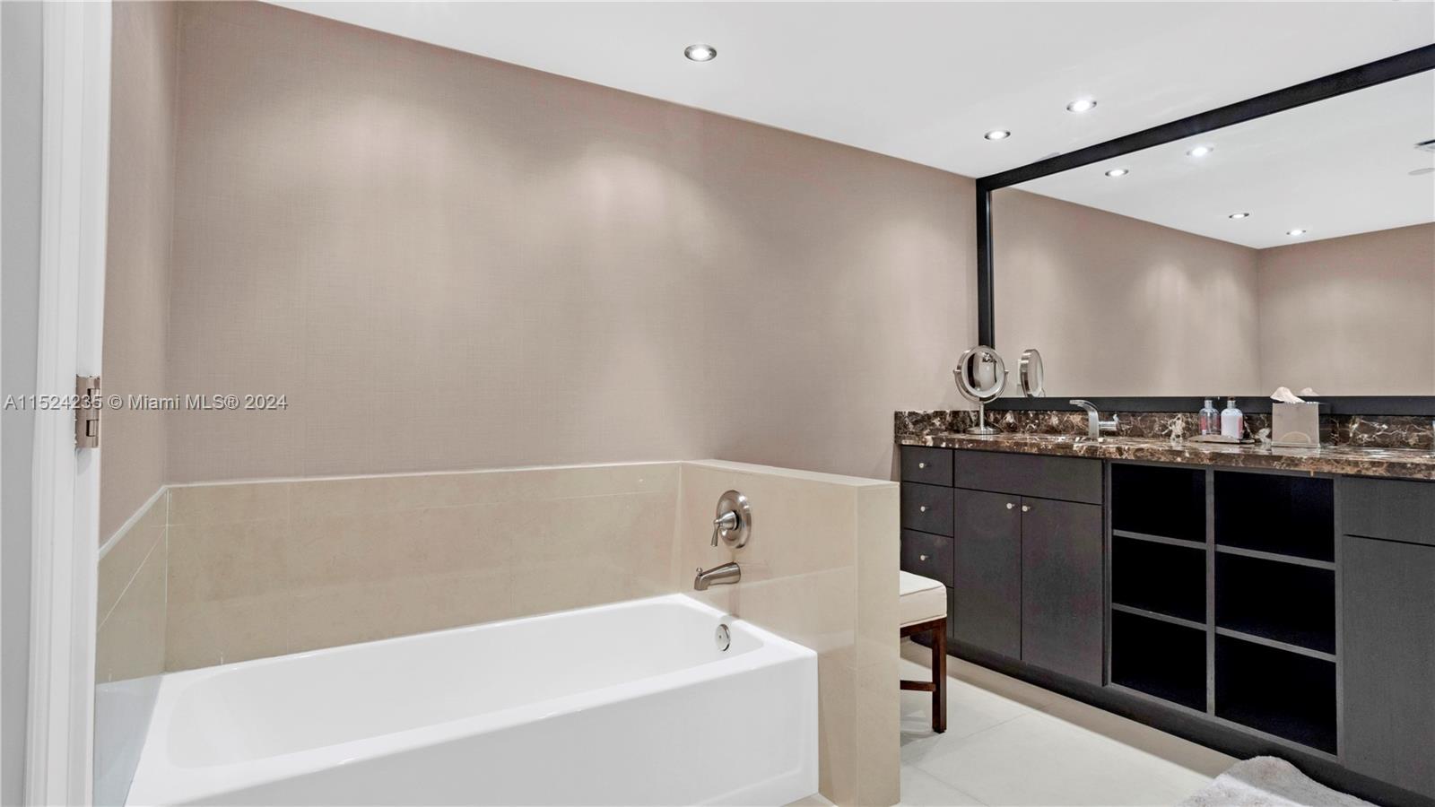 TURNBERRY ISLE CONDO - Residential