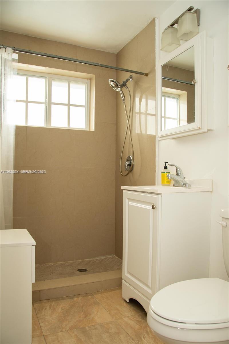 CORAL GABLES SEC K REV - Residential Lease