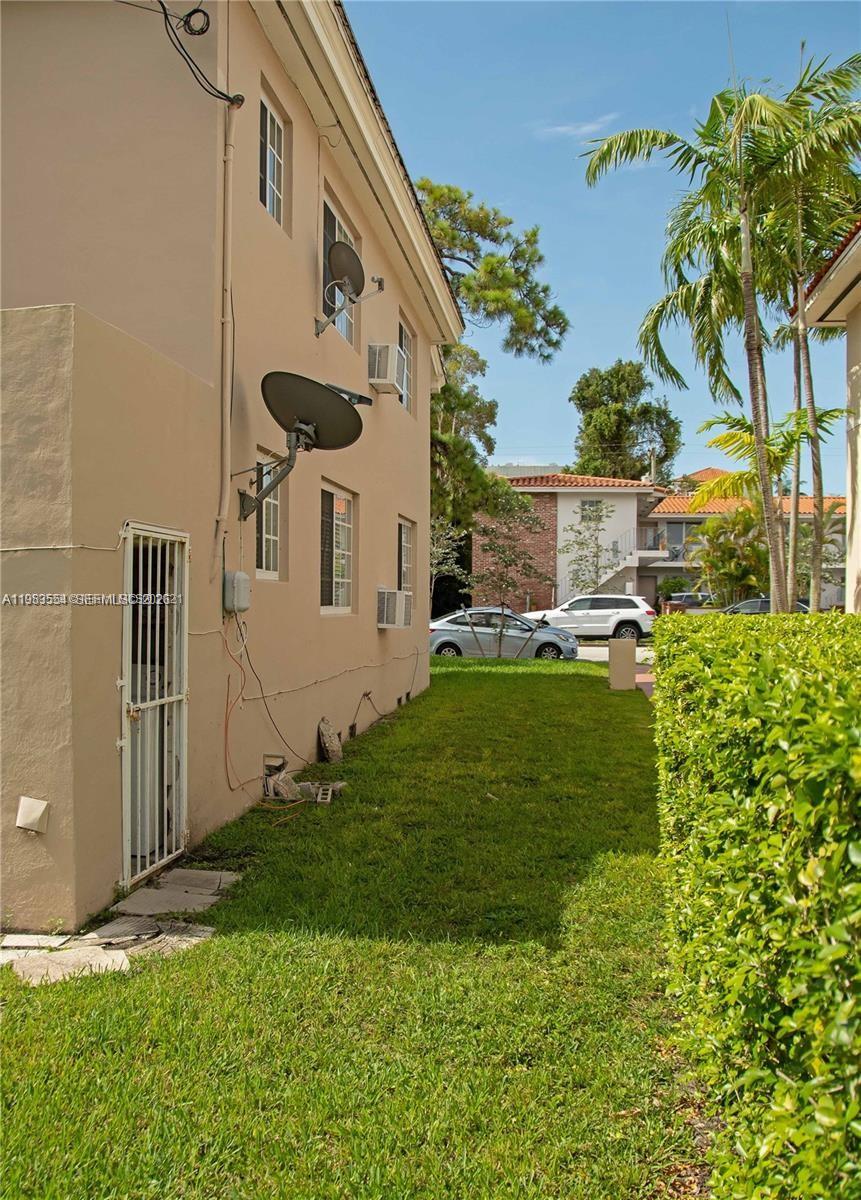 CORAL GABLES SEC K REV - Residential Lease