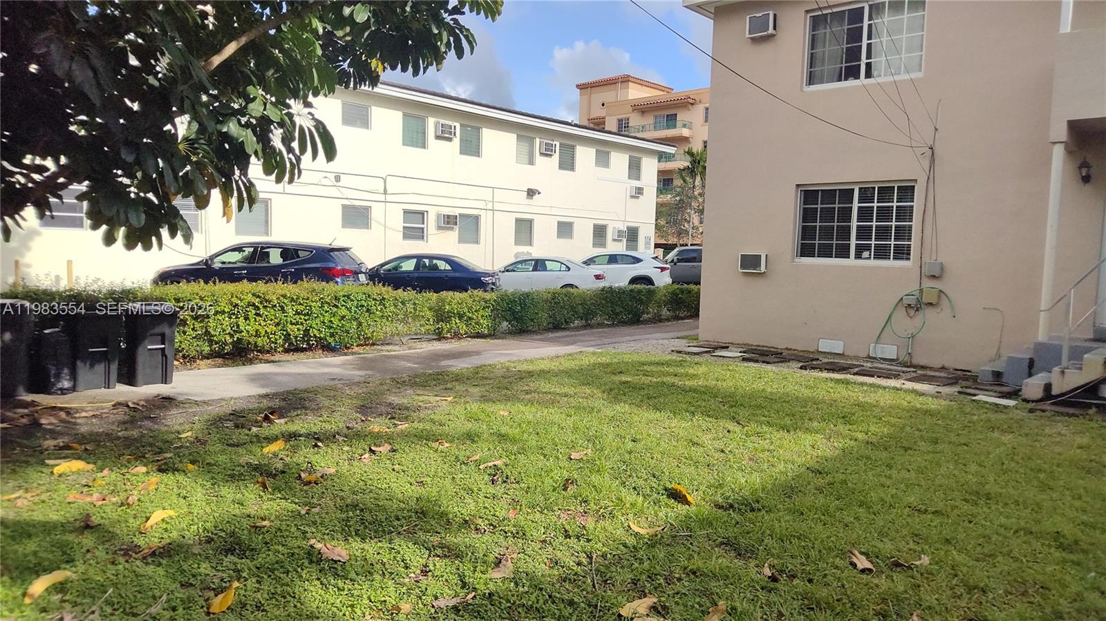 CORAL GABLES SEC K REV - Residential Lease