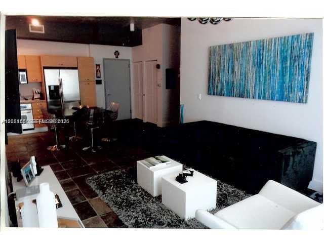 UPTOWN LOFTS CONDO - Residential Lease