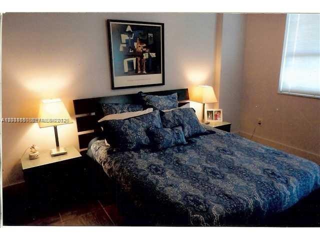 UPTOWN LOFTS CONDO - Residential Lease