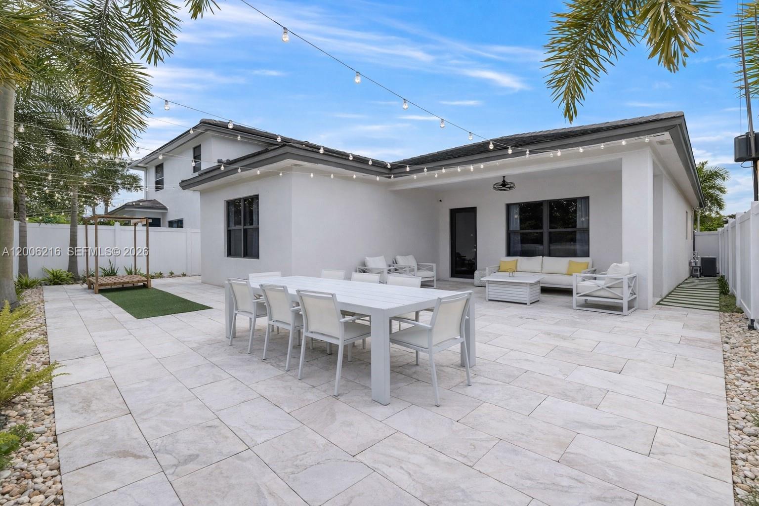 TUSCAN ISLES - Residential