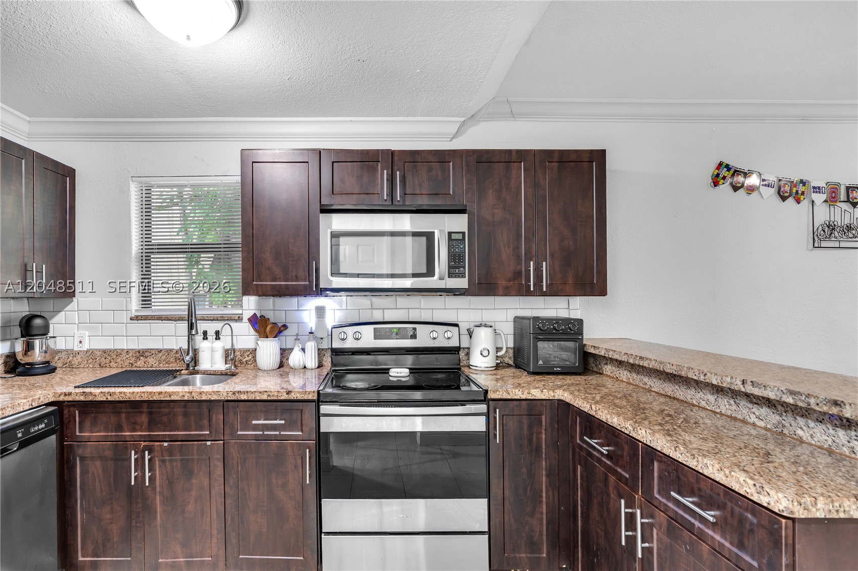 IRONS MANOR 2ND ADDN - Residential