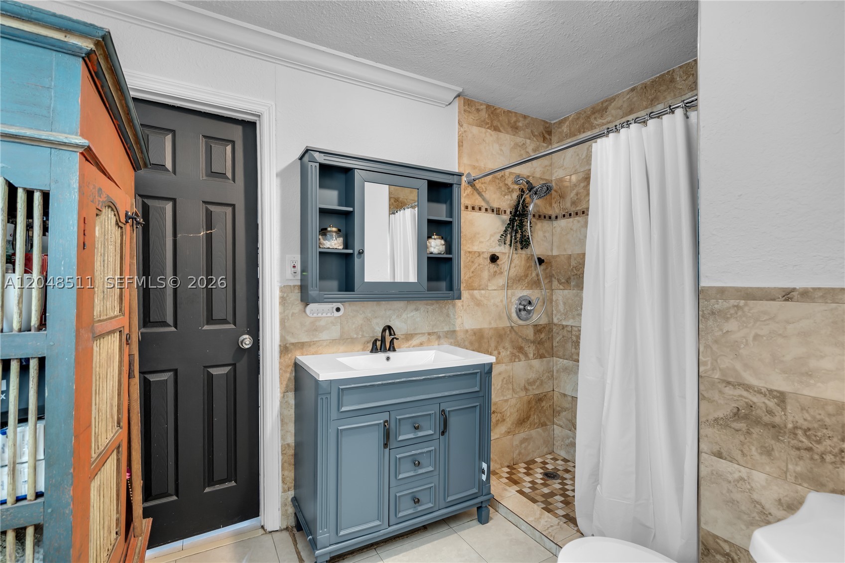 IRONS MANOR 2ND ADDN - Residential