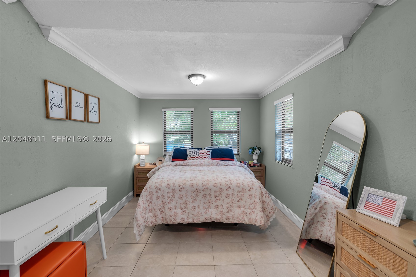 IRONS MANOR 2ND ADDN - Residential