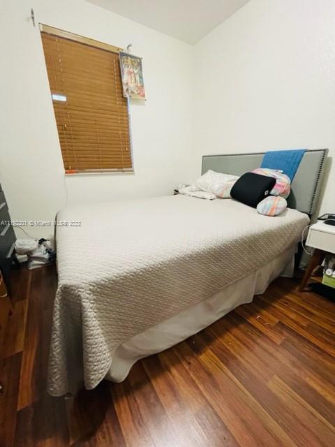 KENDALL BREEZE SOUTH - Residential Lease