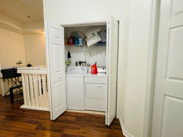 KENDALL BREEZE SOUTH - Residential Lease