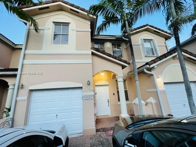 KENDALL BREEZE SOUTH - Residential Lease