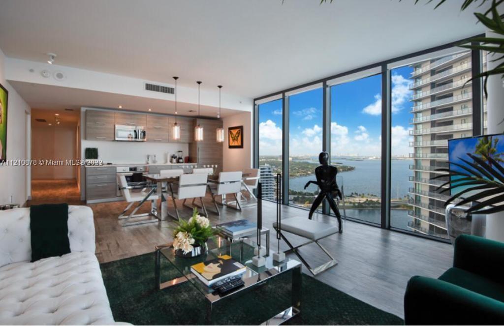 PARAISO BAY - Residential Lease