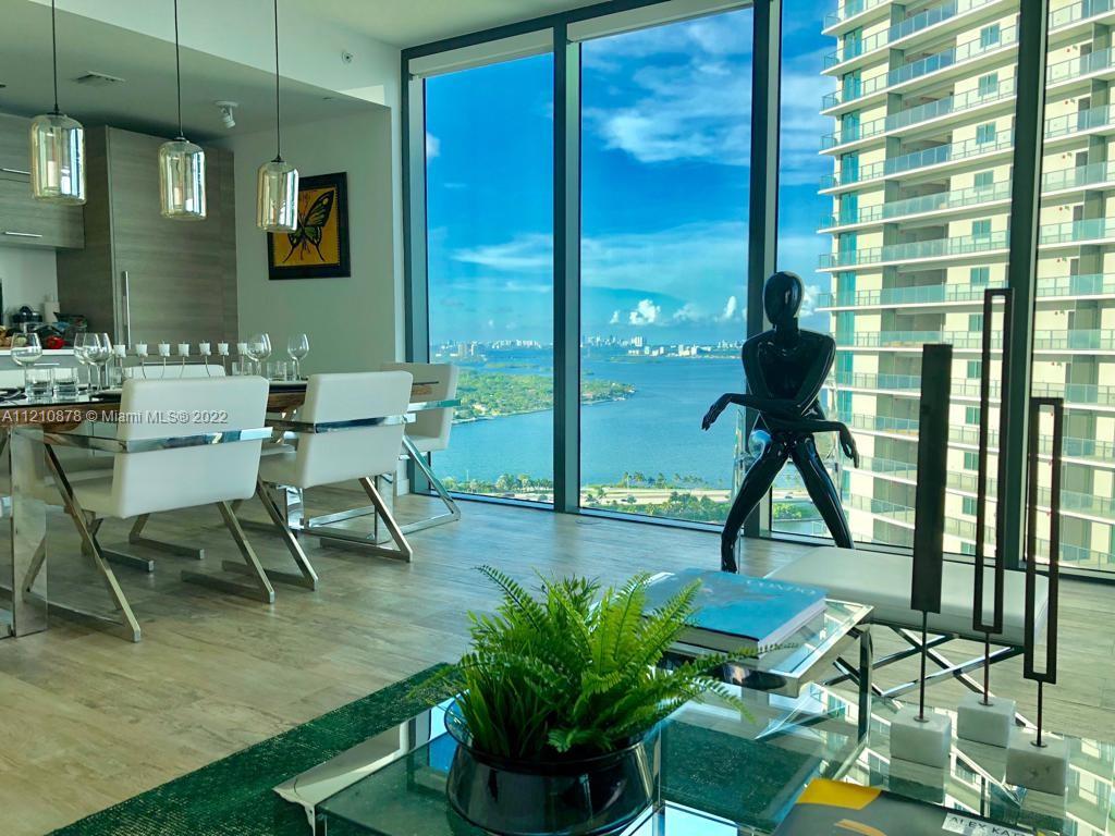 PARAISO BAY - Residential Lease