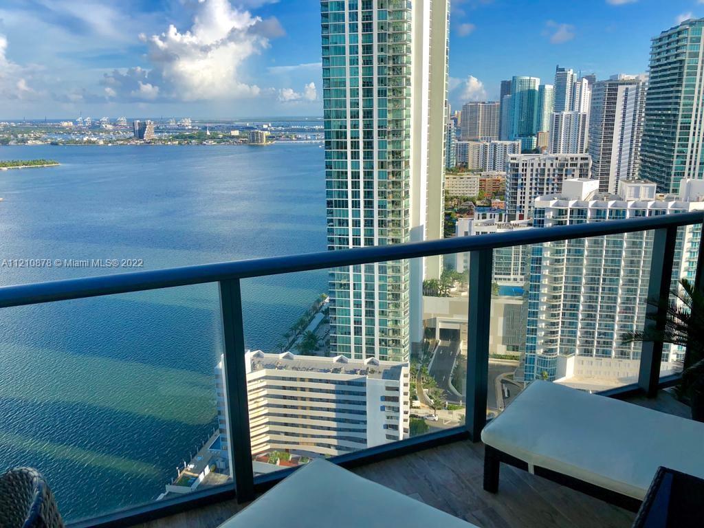 PARAISO BAY - Residential Lease