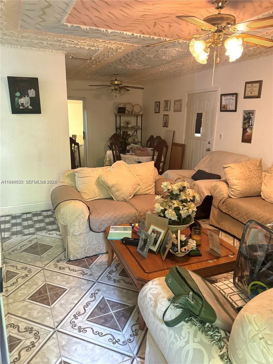 FAIRMONT - Residential