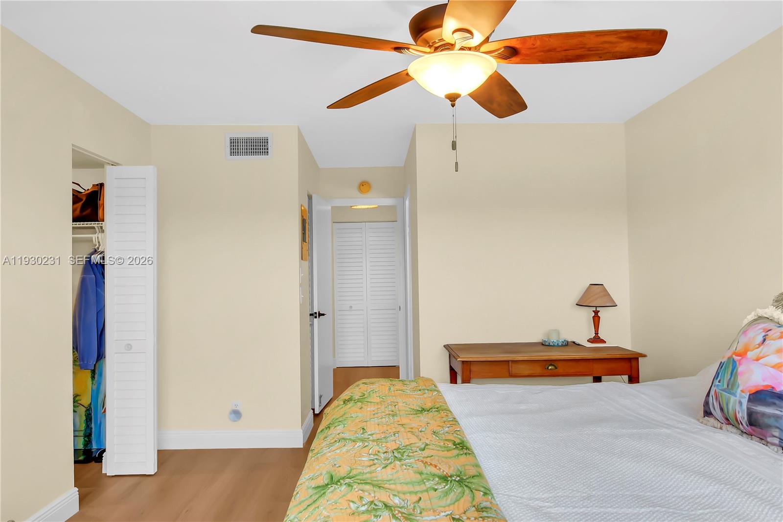 COLONIAL CLUB CONDO SEC 1 - Residential
