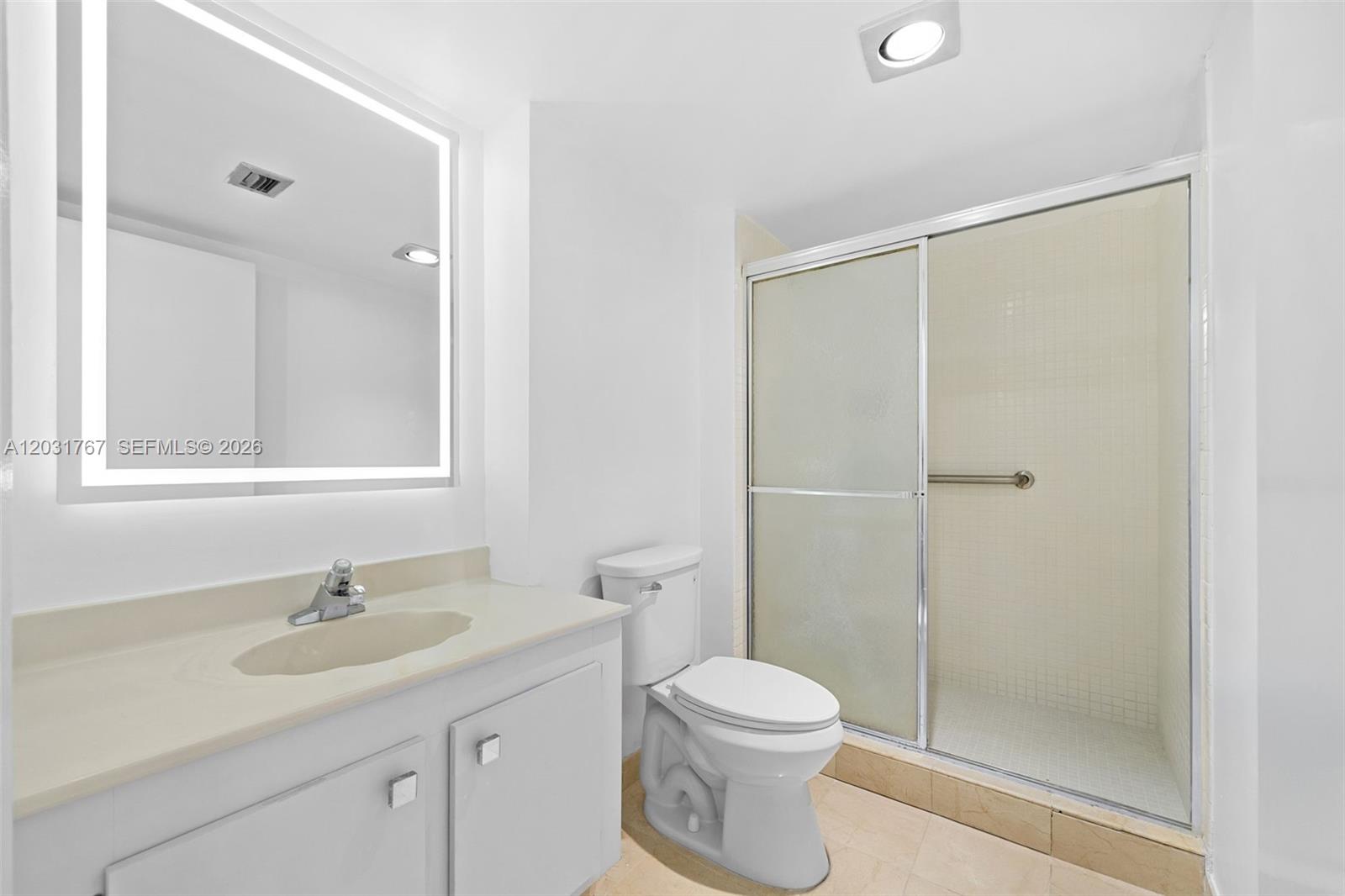 WATERVIEW CONDO - Residential Lease