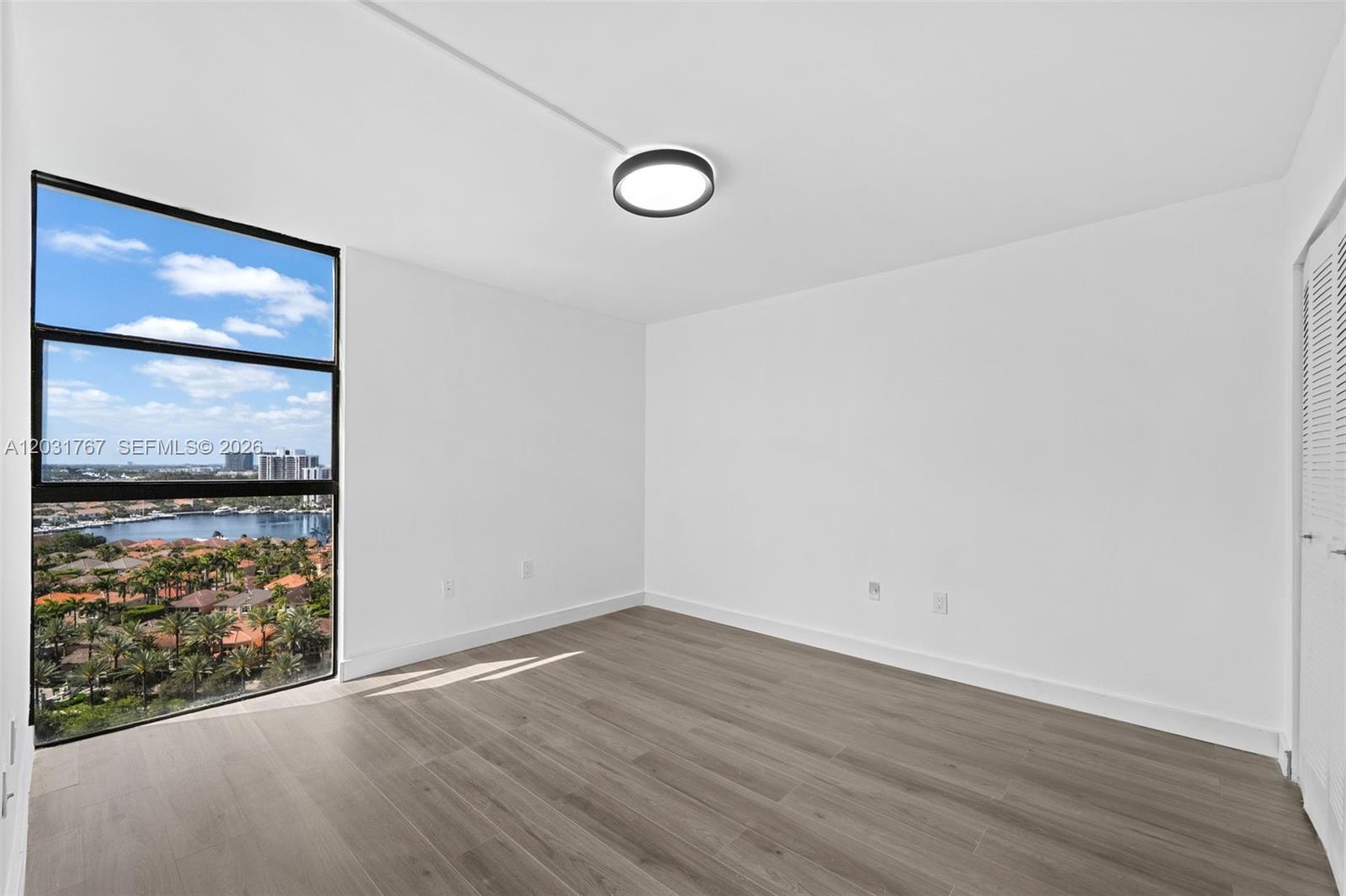 WATERVIEW CONDO - Residential Lease