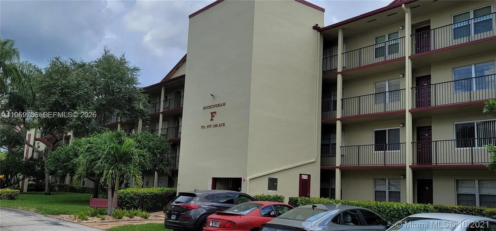 BUCKINGHAM AT CENTURY VIL - Residential