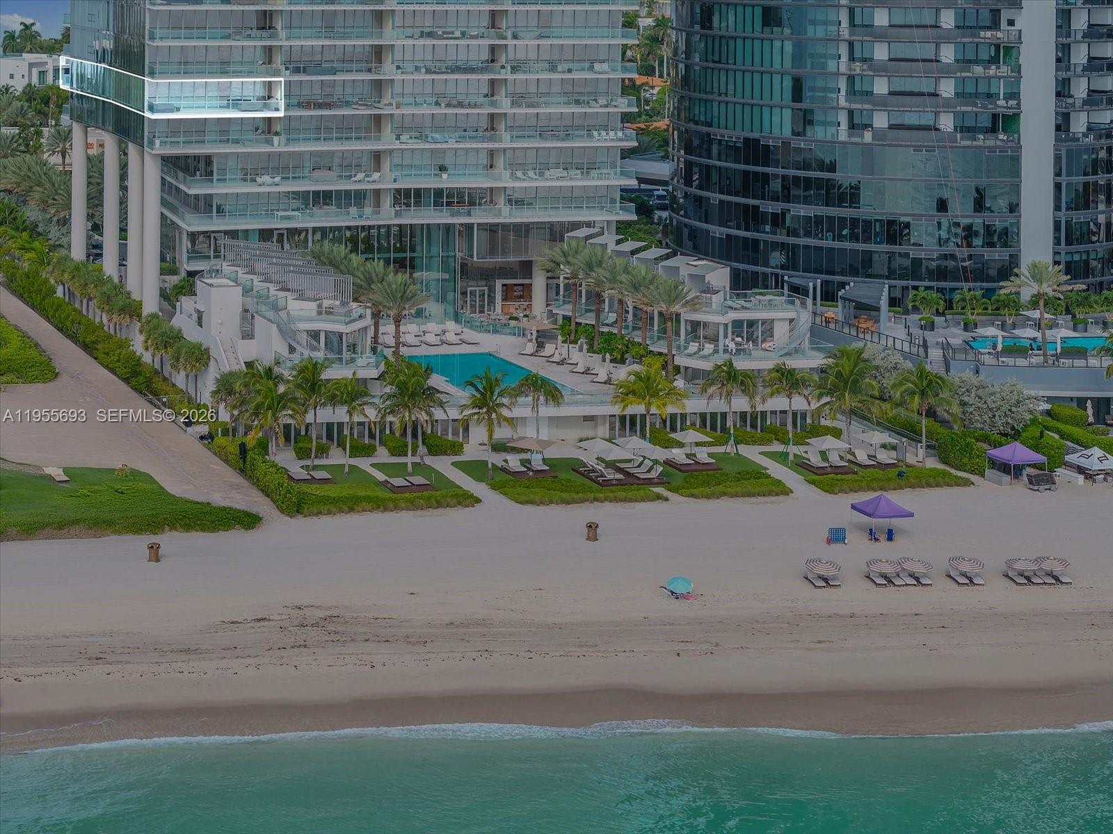 NORTH BISCAYNE BEACH AMEN - Residential