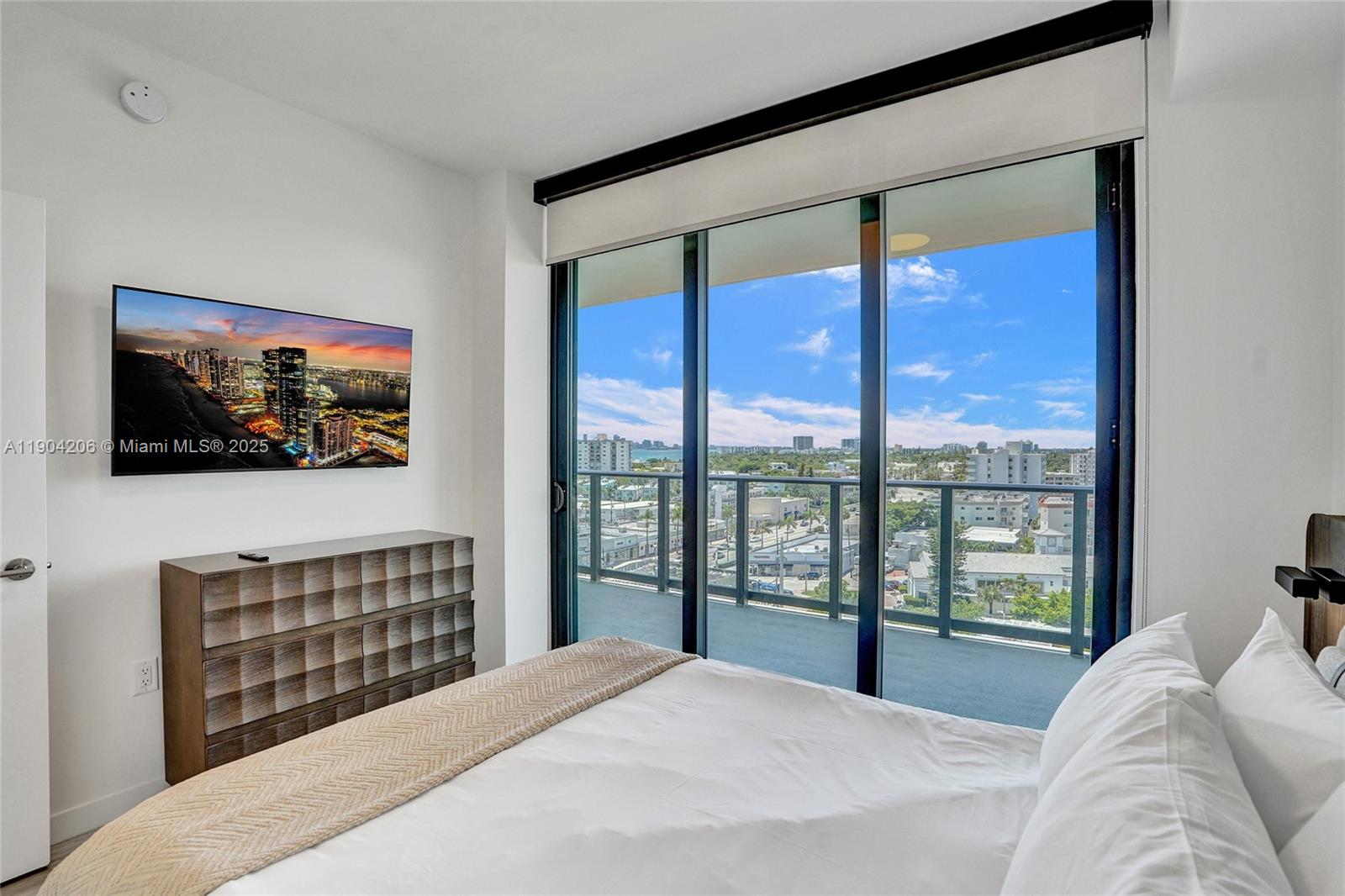 580 72ND STREET CONDO - Residential