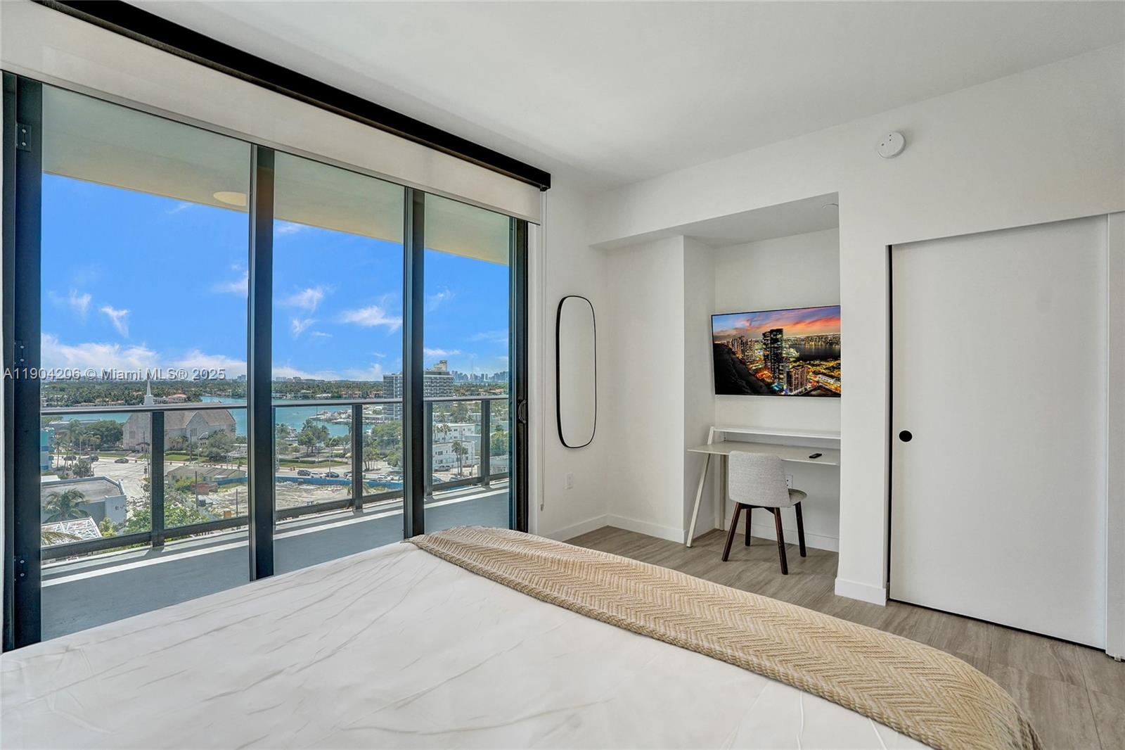 580 72ND STREET CONDO - Residential