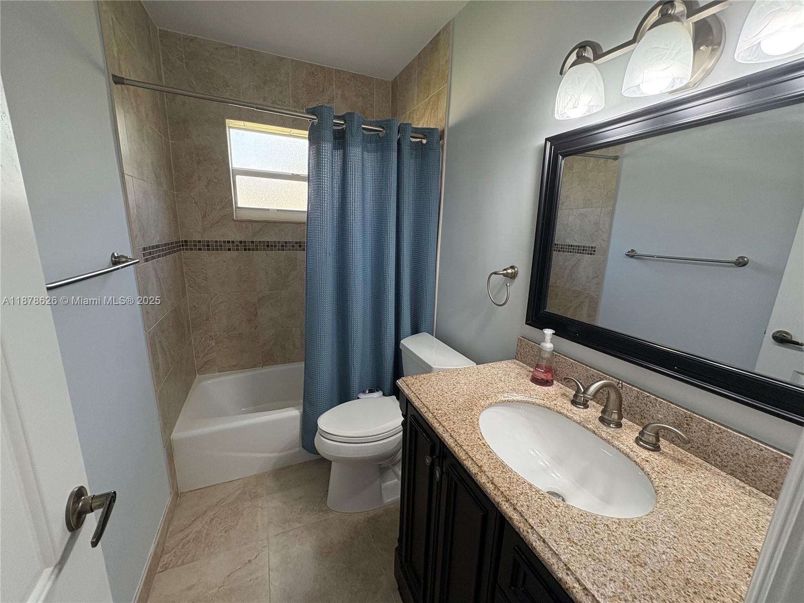 PLANTATION PARK 10 ADD - Residential Lease