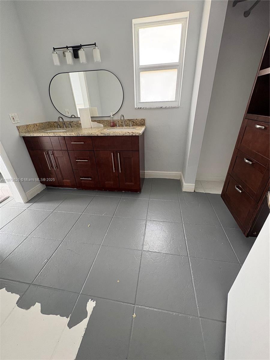 PLANTATION PARK 10 ADD - Residential Lease