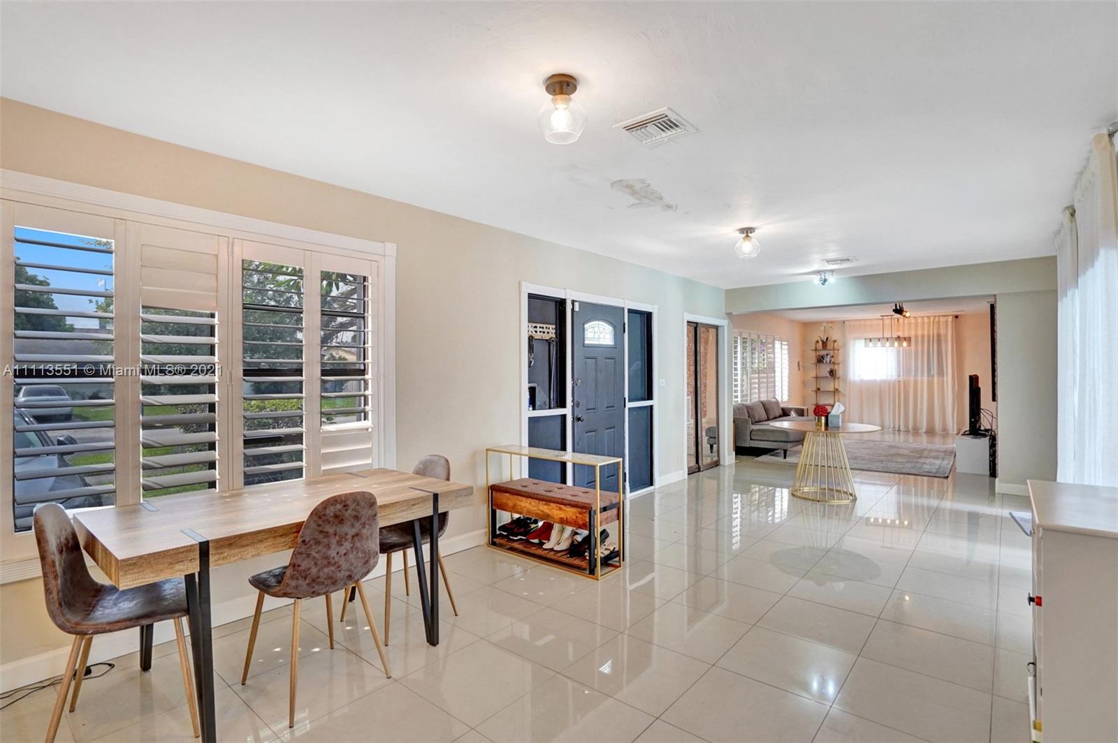 HIGHLAND MANOR SEC 6 - Residential