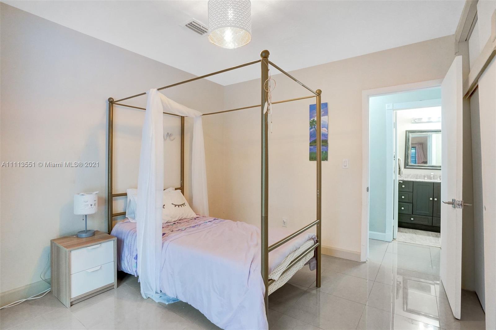HIGHLAND MANOR SEC 6 - Residential